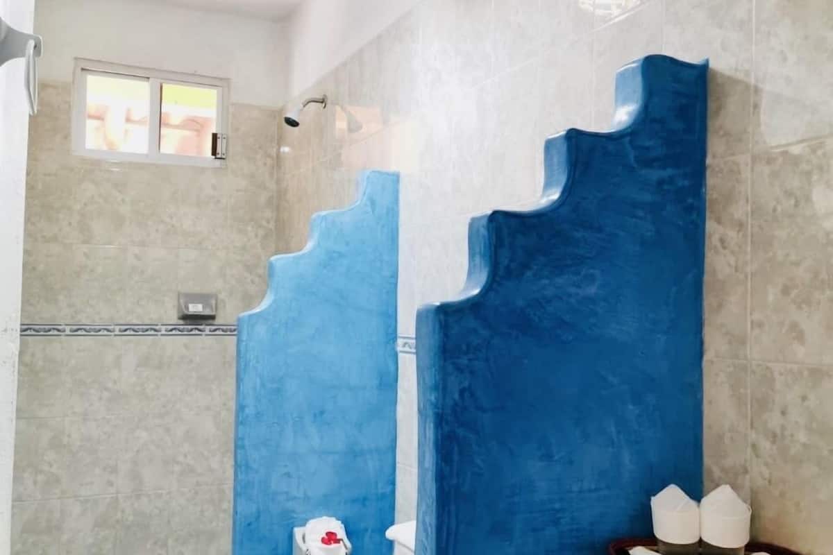 double room | bathroom | shower, hair dryer, towels, soap