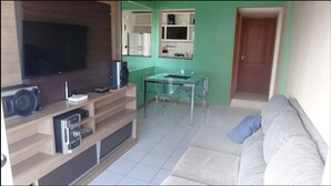 Apartment, 2 Bedrooms | Living area | Flat-screen TV, table tennis - Ajuricaba Suites - Morada do Sol (Manaus)