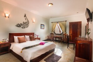 Deluxe Double Room, River View | Minibar, desk, iron/ironing board, rollaway beds - Angkor Udom Guesthouse (Siem Reap)