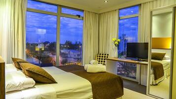 Superior Room | In-room safe, individually decorated, individually furnished, desk