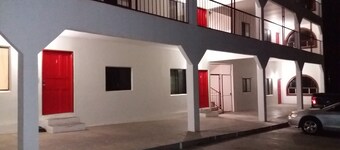 Adanesne Apartments