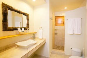 Villa, 6 Bedrooms, Terrace, Ocean View | Bathroom