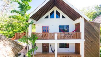 Townhome, 3 Bedrooms, Terrace, Ocean View | Front of property