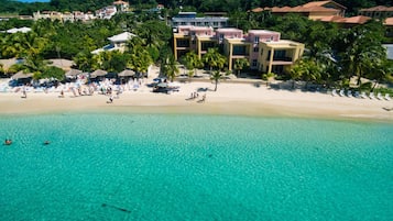 Condo, 3 phòng ngủ, hiên, quang cảnh biển | Bãi biển | Trên bãi biển