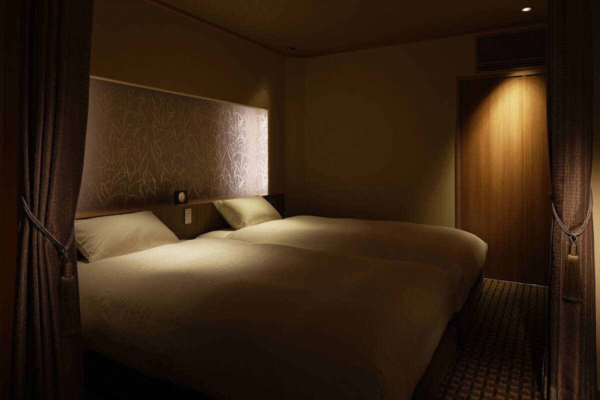 in-room safe, individually decorated, individually furnished