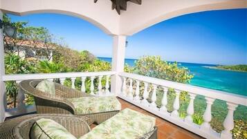 Villa, 2 Bedrooms, Terrace, Ocean View | Pemandangan balkoni