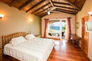 Villa, 3 chambres, terrasse, vue océan | 3 chambres