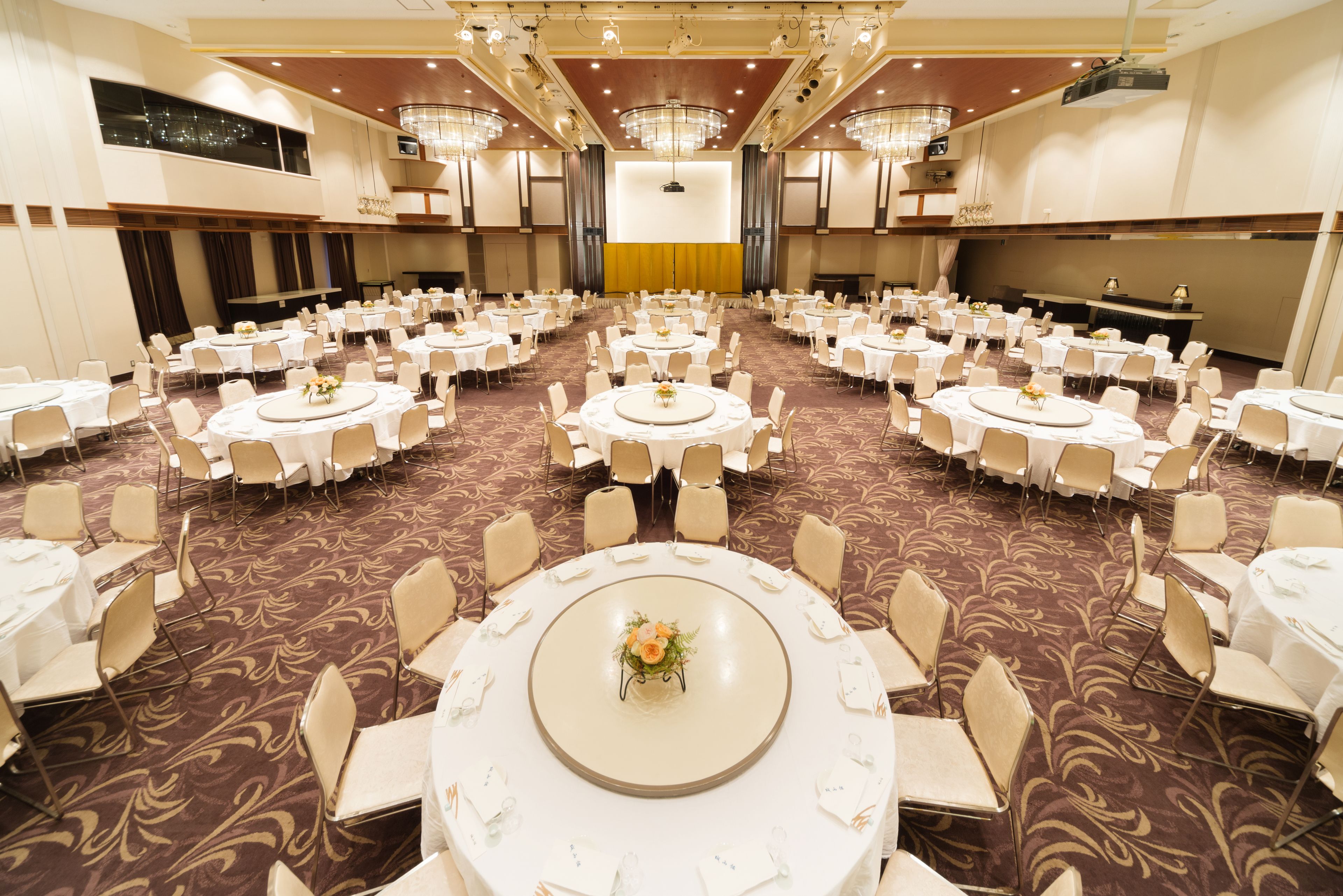 Banquet hall