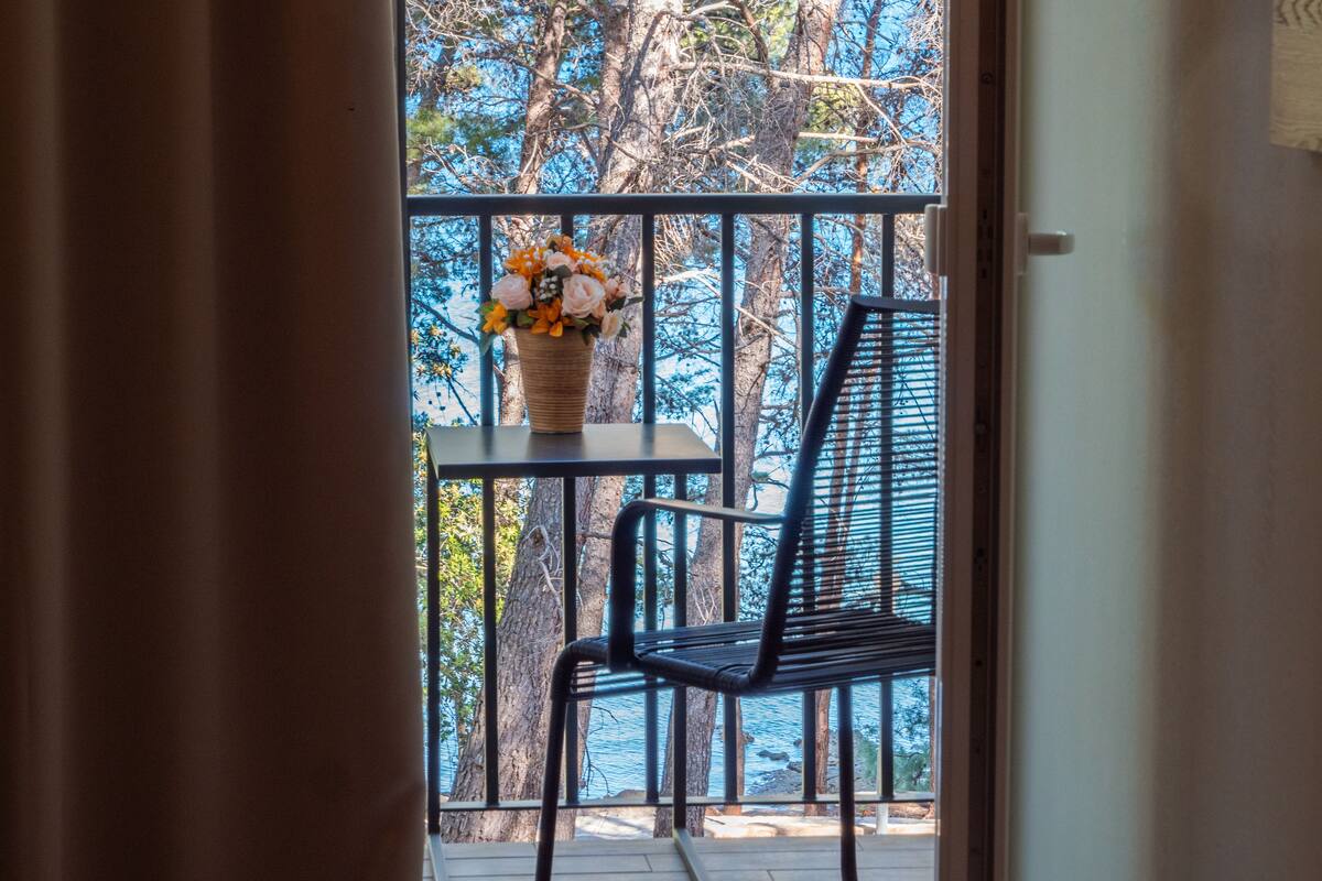 deluxe suite with sea view balcony | view from room