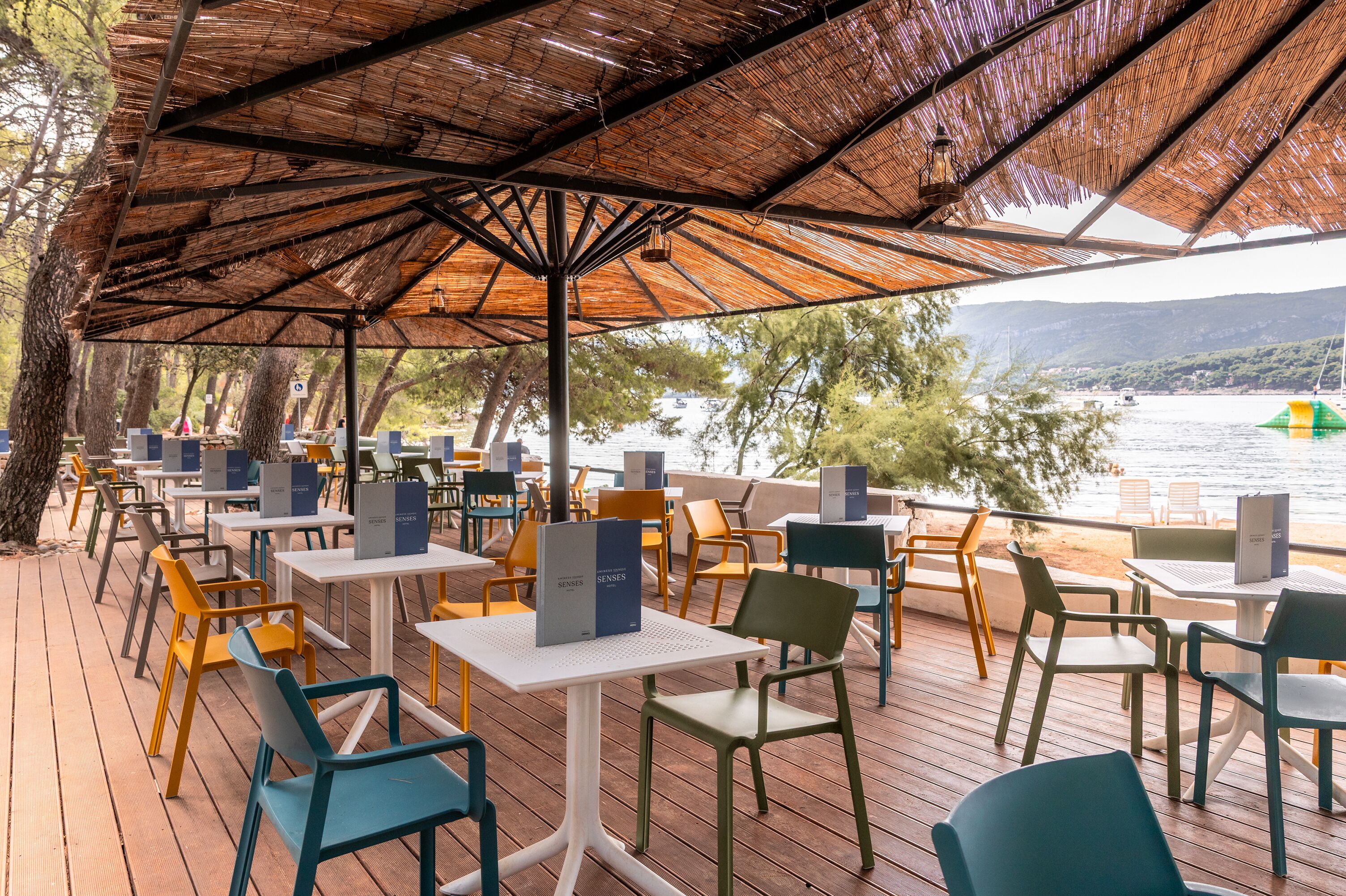 Breakfast, lunch, dinner served; local and international cuisine 