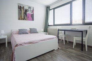 Superior Room, 1 Bedroom | Premium bedding, down comforters, memory foam beds, desk - Victoria Hotels Royal Garden (Como)