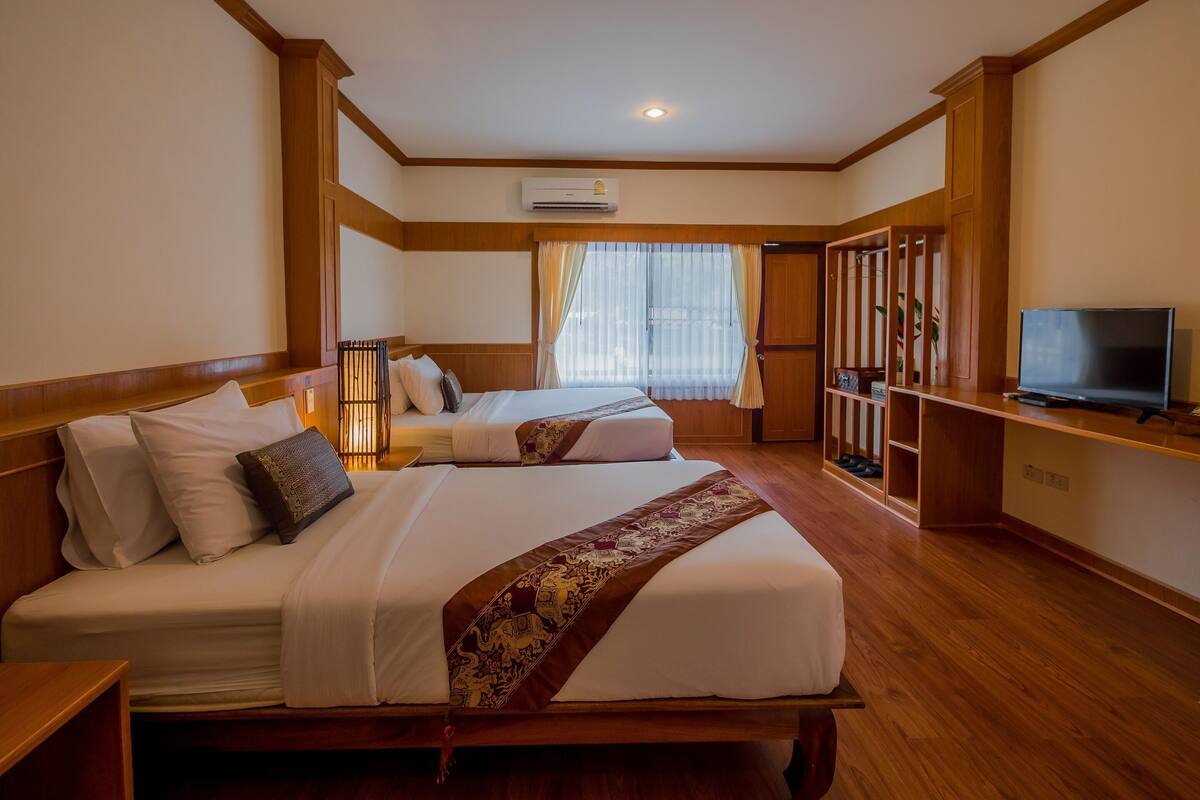 Superior Room | Park view