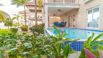 Condo, 3 Bedrooms, Ocean View | Pool | Outdoor pool