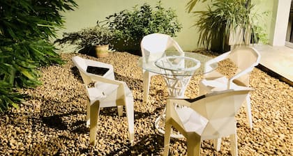 Tropic Inn - Mount Lavinia