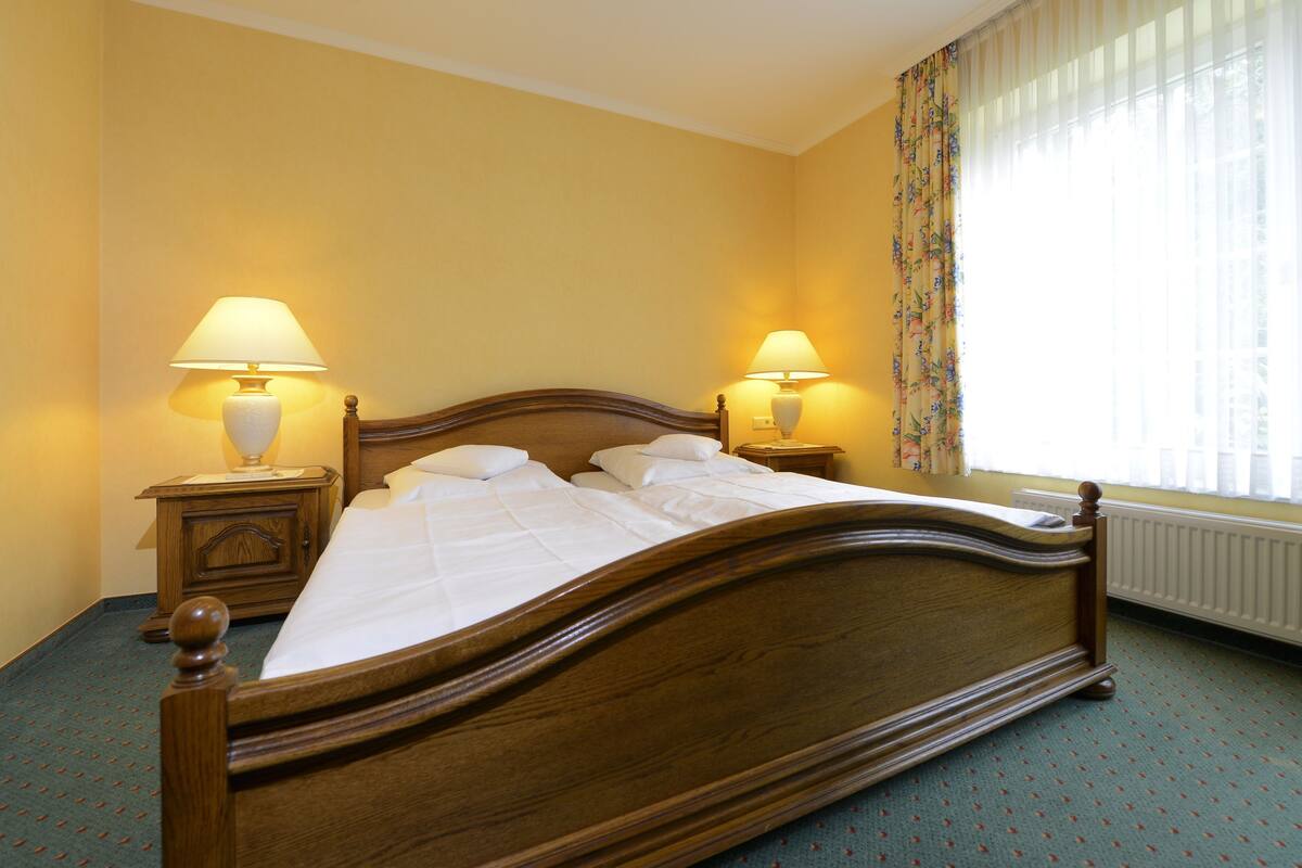 Minibar, in-room safe, individually decorated, individually furnished