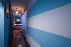 Deluxe Double Room | Minibar, in-room safe, desk, iron/ironing board - The Keong Saik Hotel (Singapore)