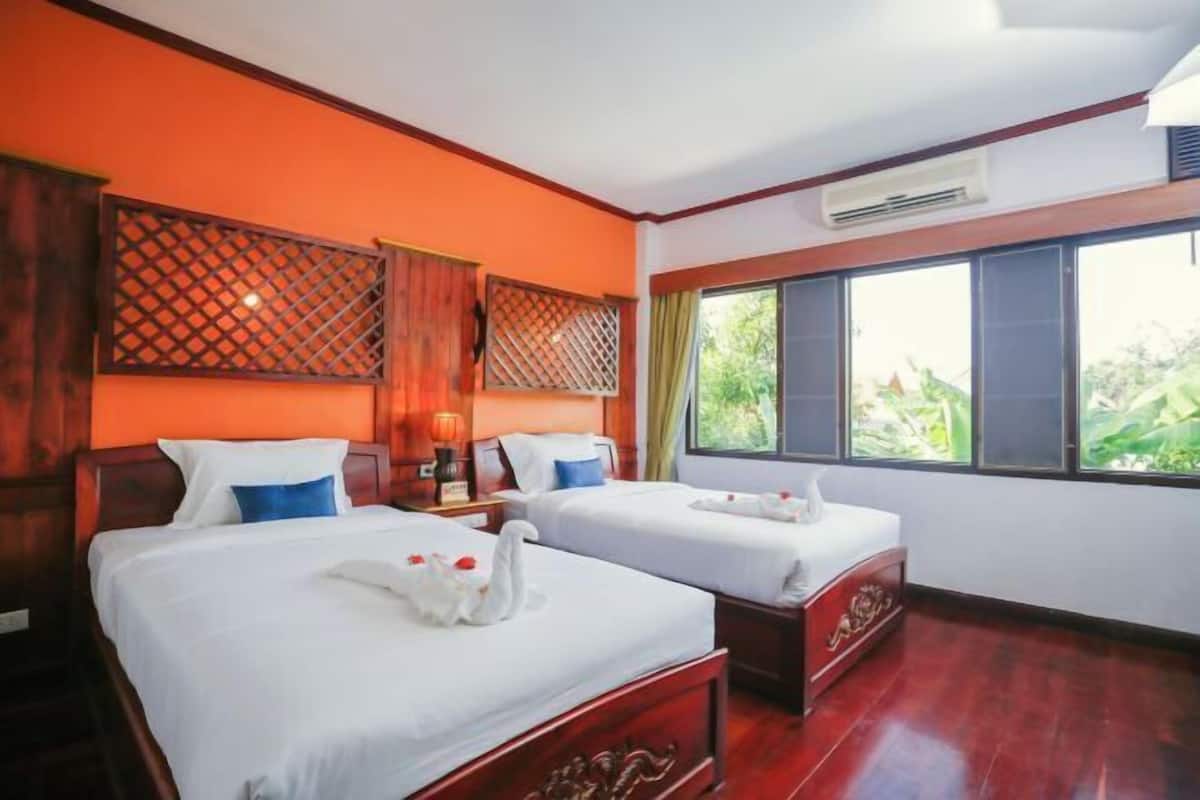 1 habitación, ropa de cama de alta calidad, minibar y escritorio