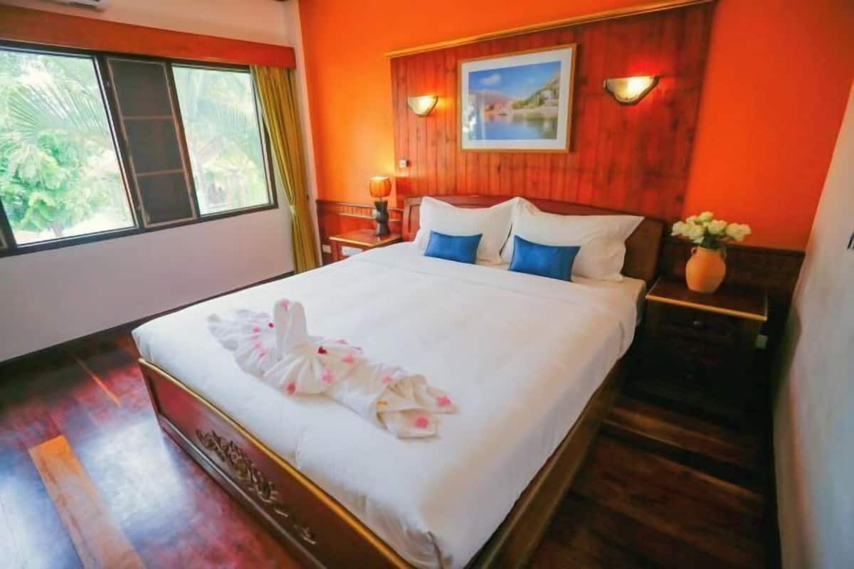 1 habitación, ropa de cama de alta calidad, minibar y escritorio