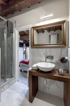 Executive Double Room | Bathroom