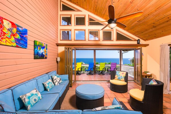 Townhome, 3 Bedrooms, Terrace, Ocean View | Living area | DVD player - Teal Vista (Roatan)