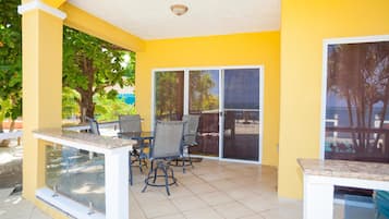 Khu ẩm thực ngoài trời