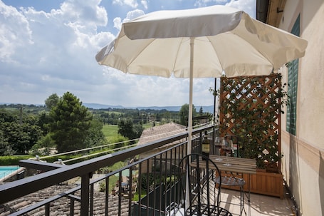 1 bedroom, premium bedding, memory foam beds, minibar. Villa Sant Andrea