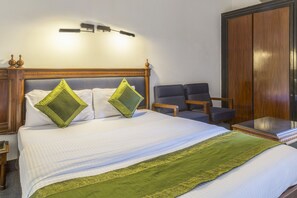 Premium Room - Treebo Trend Sea Side (Mumbai)