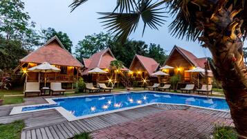 Deluxe Double Room, Balcony, Pool View | Outdoor pool