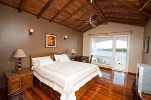 Villa, 4 Bedrooms, Terrace, Ocean View | 2 bedrooms - Coral Vista 2 2 bedroom option (Roatan)
