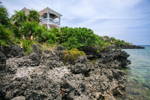 Beach nearby - Coral Vista 3 2 bedroom option (Roatan)