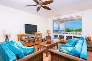 Villa, 2 Bedrooms, Terrace, Ocean View | Living room - Coral Vista 3 2 bedroom option (Roatan)