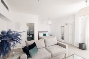 Junior Suite, Sea View (Outdoor Hot Tub)