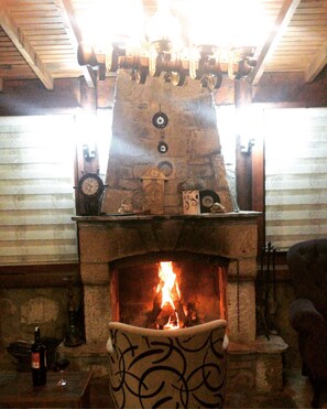 Fireplace - Apollon Hotel (Bozcaada)