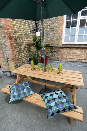 Terrace/patio - Monopoly Accommodations (London)