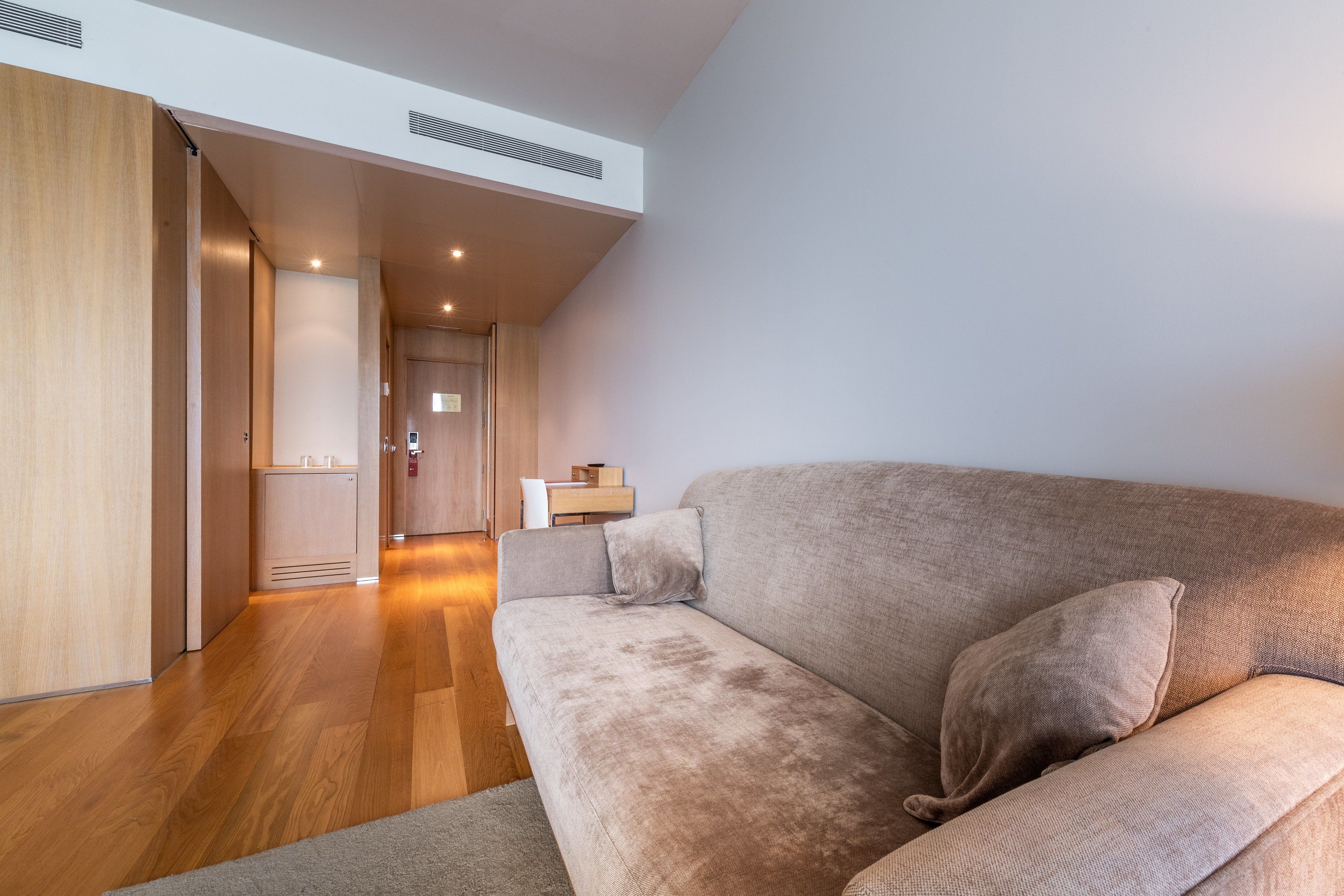 minibar, in-room safe, blackout curtains, soundproofing