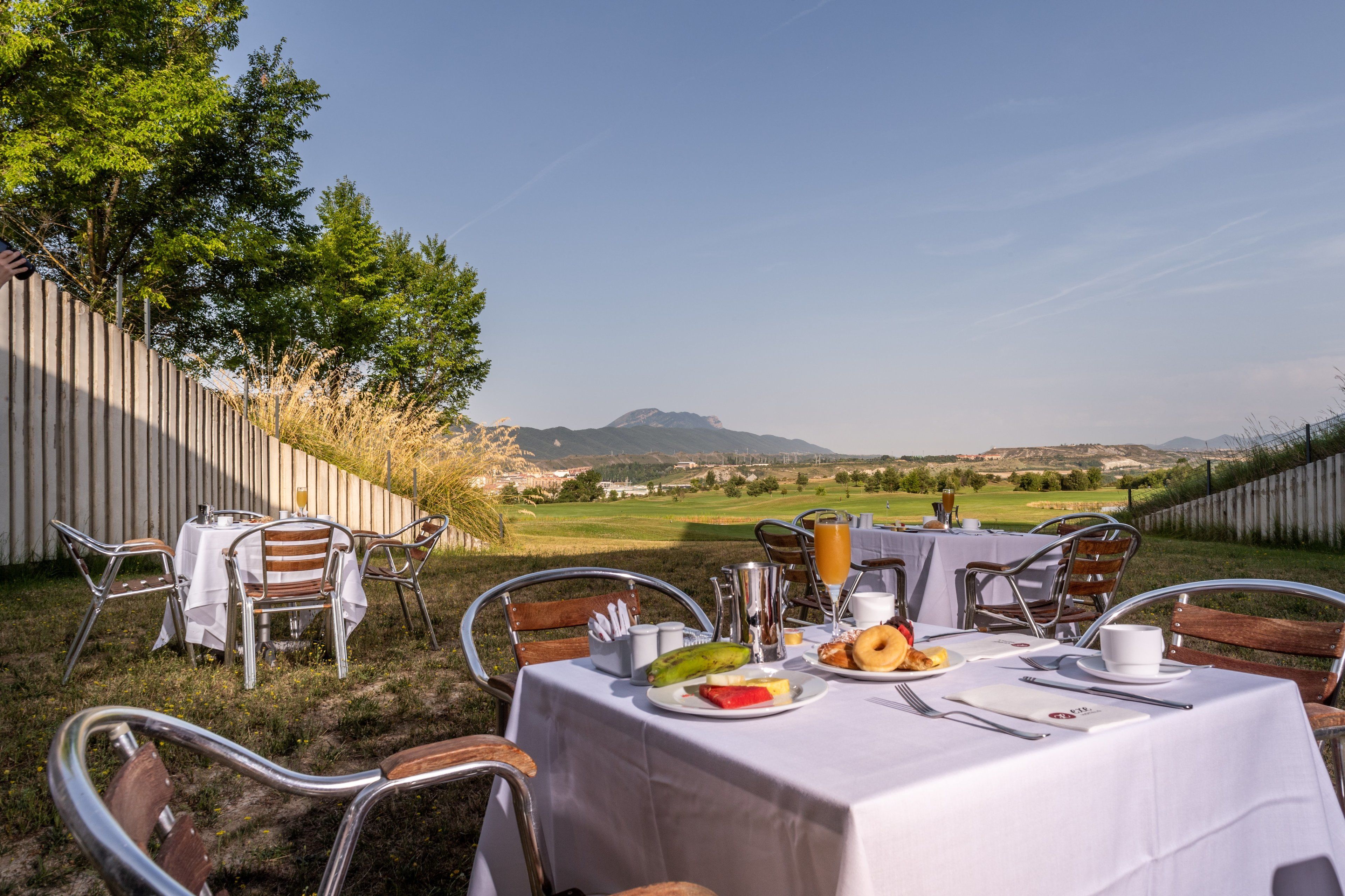 daily buffet breakfast (eur 13 per person)