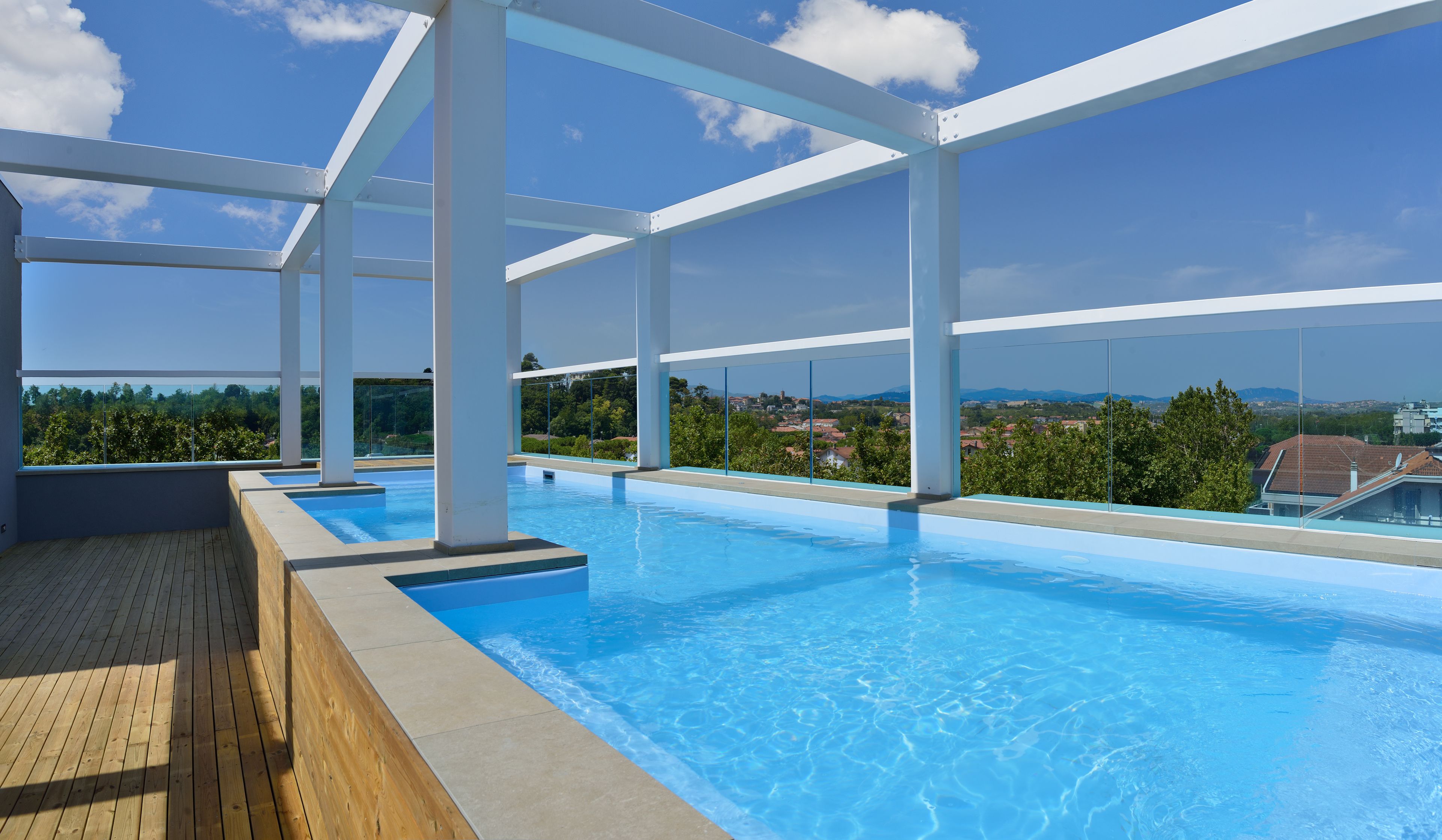 outdoor pool, pool loungers