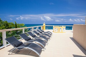 Condo, 3 Bedrooms, Terrace, Ocean View | Sundeck - Villa Del Playa Penthouse 5 (Roatan)