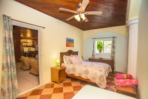 Townhome, 2 Bedrooms, Terrace, Garden View