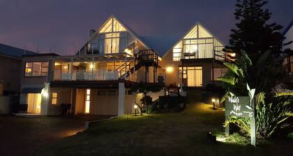 Whales Way Ocean Retreat