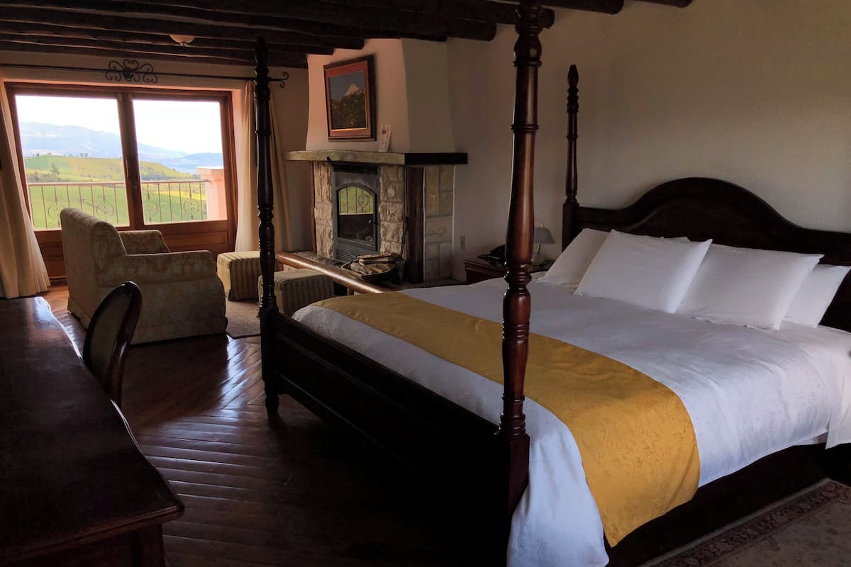 Chambre Simple, 1 très grand lit | Literie de qualité supérieure, coffres-forts dans les chambres