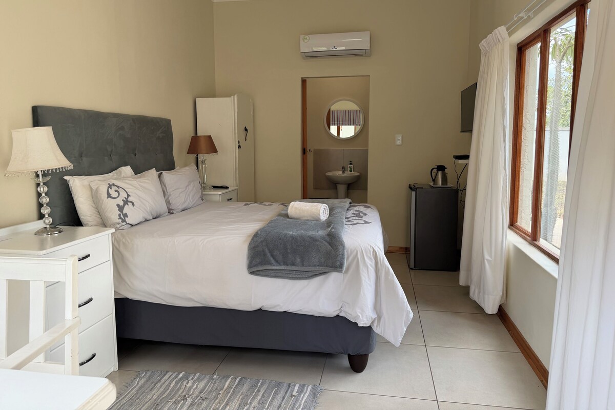 Suite 7 (HS) | เตารีด/โต๊ะรีดผ้า, Wi-Fi ฟรี, ห้องพักตกแต่งอย่างมีเอกลักษณ์