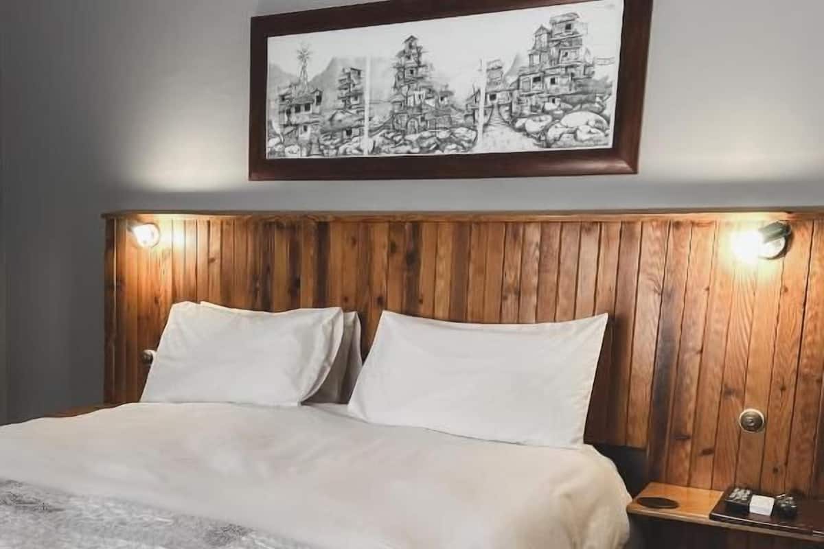 Classic Double Room