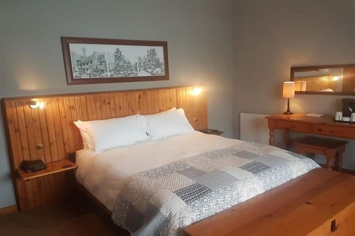 Classic Double Room
