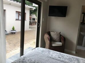 Economy Room (Double Budget Room) - MeTime Self Catering Accommodation (Mossel Bay)