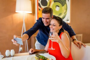 Breakfast, lunch and dinner served  - Vilamoura Garden Hotel (Loulé)
