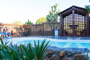 3 outdoor pools