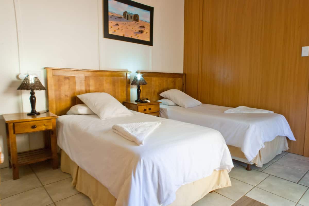 Standard Apartment (Mossie) | Premium bedding, individually decorated, individually furnished