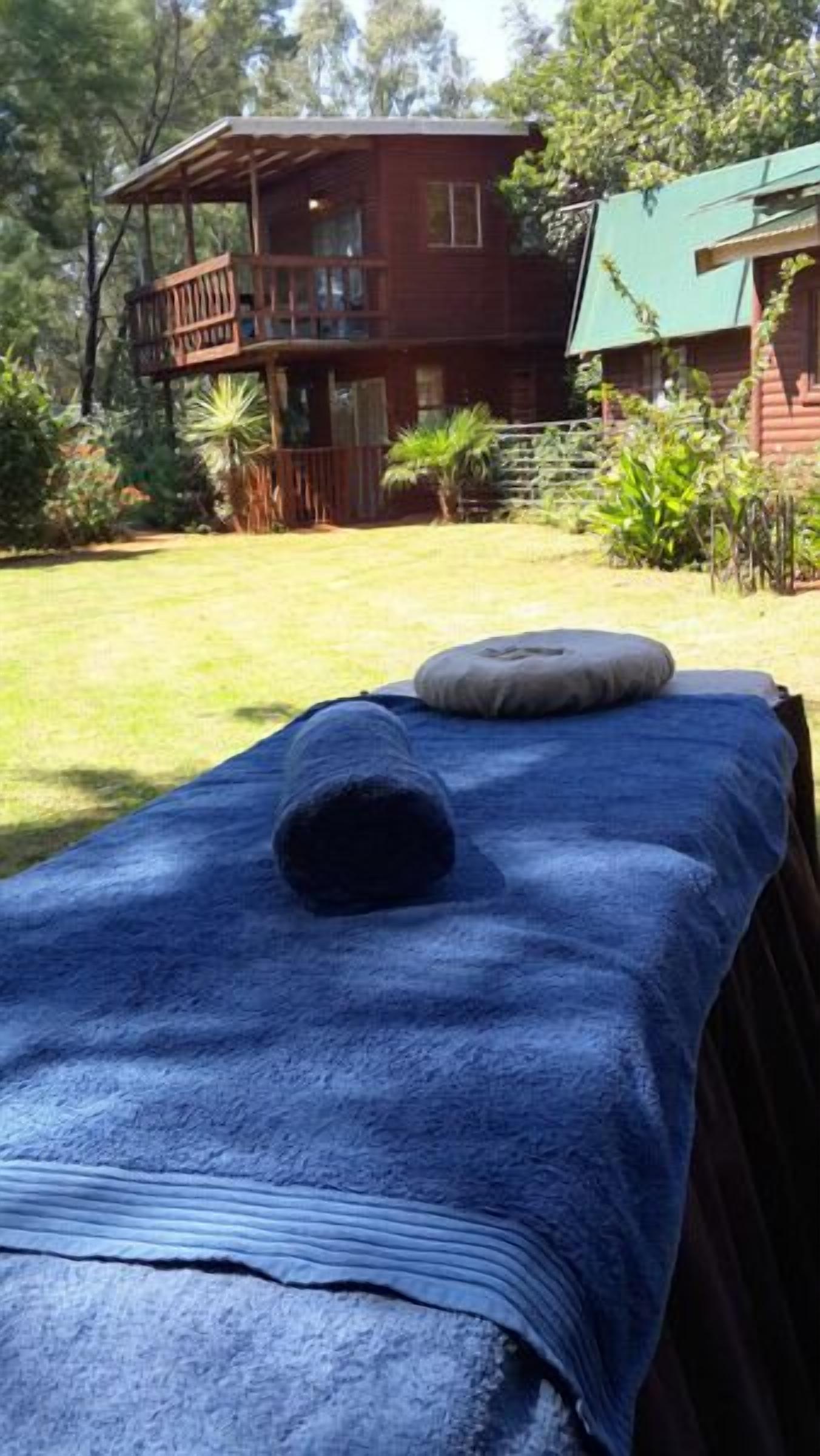 Körperbehandlungen, Aromatherapie, Warmsteinmassagen
