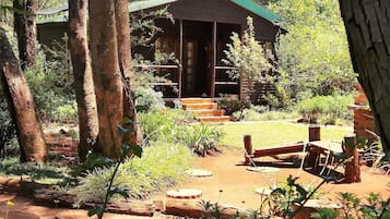 Chalet Romantique, 1 chambre, non-fumeurs, vue jardin | Terrasse/Patio